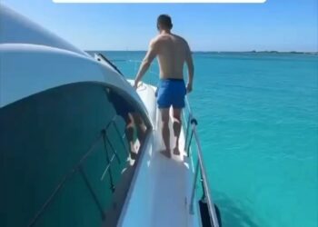 @richardyuzee is mentoring people on how t... 3 @richardyuzee is mentoring people on how to achieve a $3-7K/mo income online with a new opportunity called “Remote Setting” I HIGHLY recommend you follow him if you want to increase your income. Here’s his account: @richardyuzee @richardyuzee @richardyuzee Go follow him here: @richardyuzee - The above content is #sponsored #ad and is for informational and advertising purposes only. You should not construe any such information or other material as legal, tax, investment, financial, business or any other advice. Please do your own due diligence on the people represented in this post. This is a paid advertisement. Jason Stone and Millionaire Mentor Inc does not endorse or represent the person or claims in this post. Please do your own due diligence and research before making financial commitments.