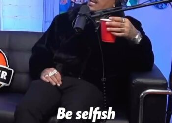 Gotta learn to be selfish! It’s your life.... 8 Gotta learn to be selfish! It’s your life. Pass it on - Millionaire Mentor #shorts