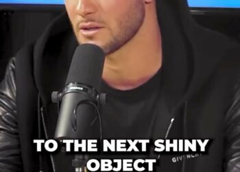 Stay consistent in one thing and only then... 5 Stay consistent in one thing and only then you can move onto the next project. Check out this interview with Brad! 🐐 - Millionaire Mentor